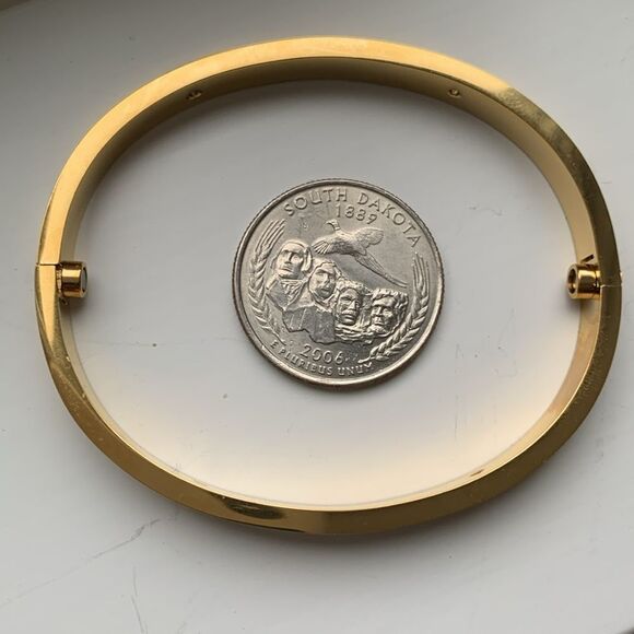 Iconic Gold Tone Screw Bracelet, Screwdriver & Crystals, Luxury Unisex Bangle - Picture 9 of 12